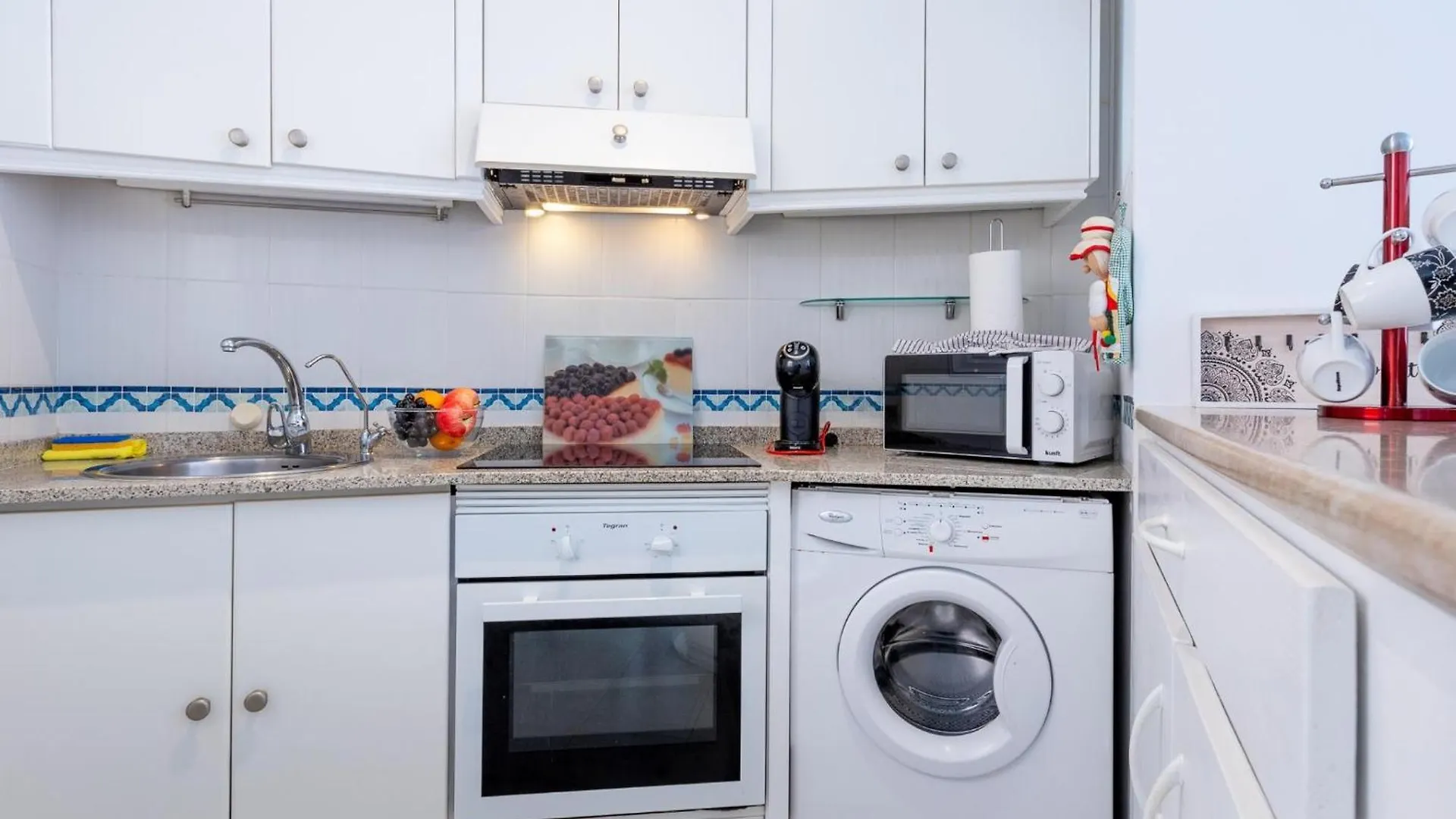Colina Blanca 209 Precious Apartment Адехе