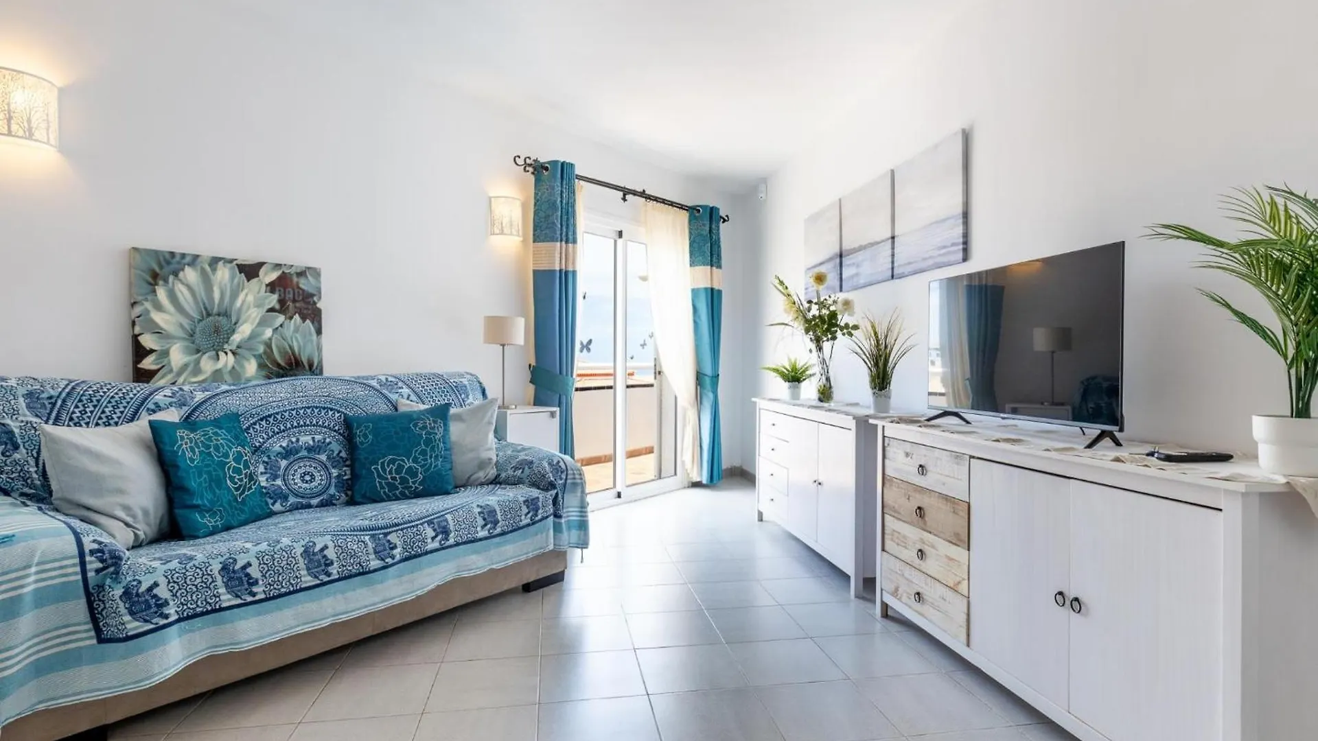 Colina Blanca 209 Precious Apartment Costa Adeje