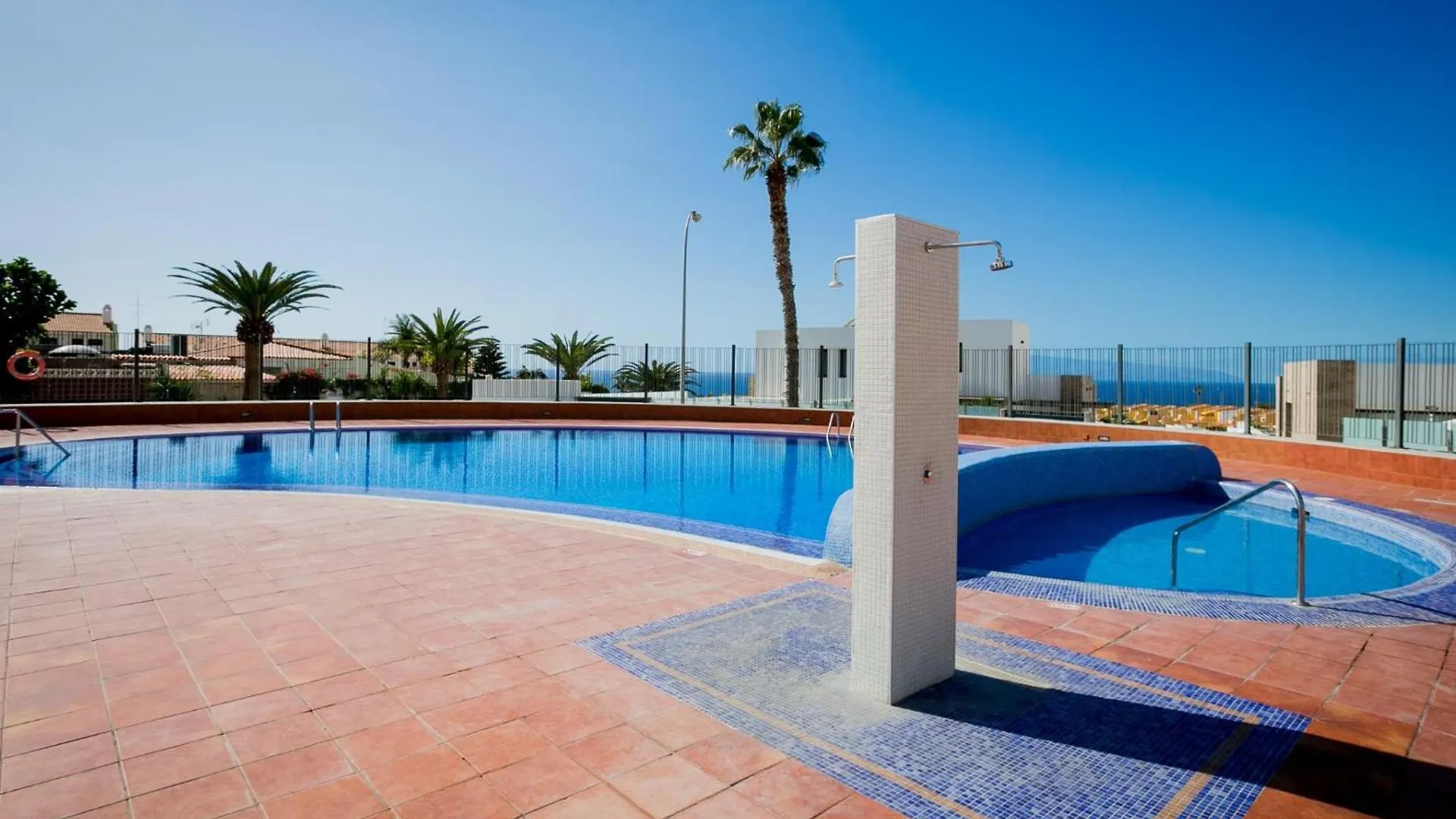 Colina Blanca 209 Precious Apartment Адехе Испания
