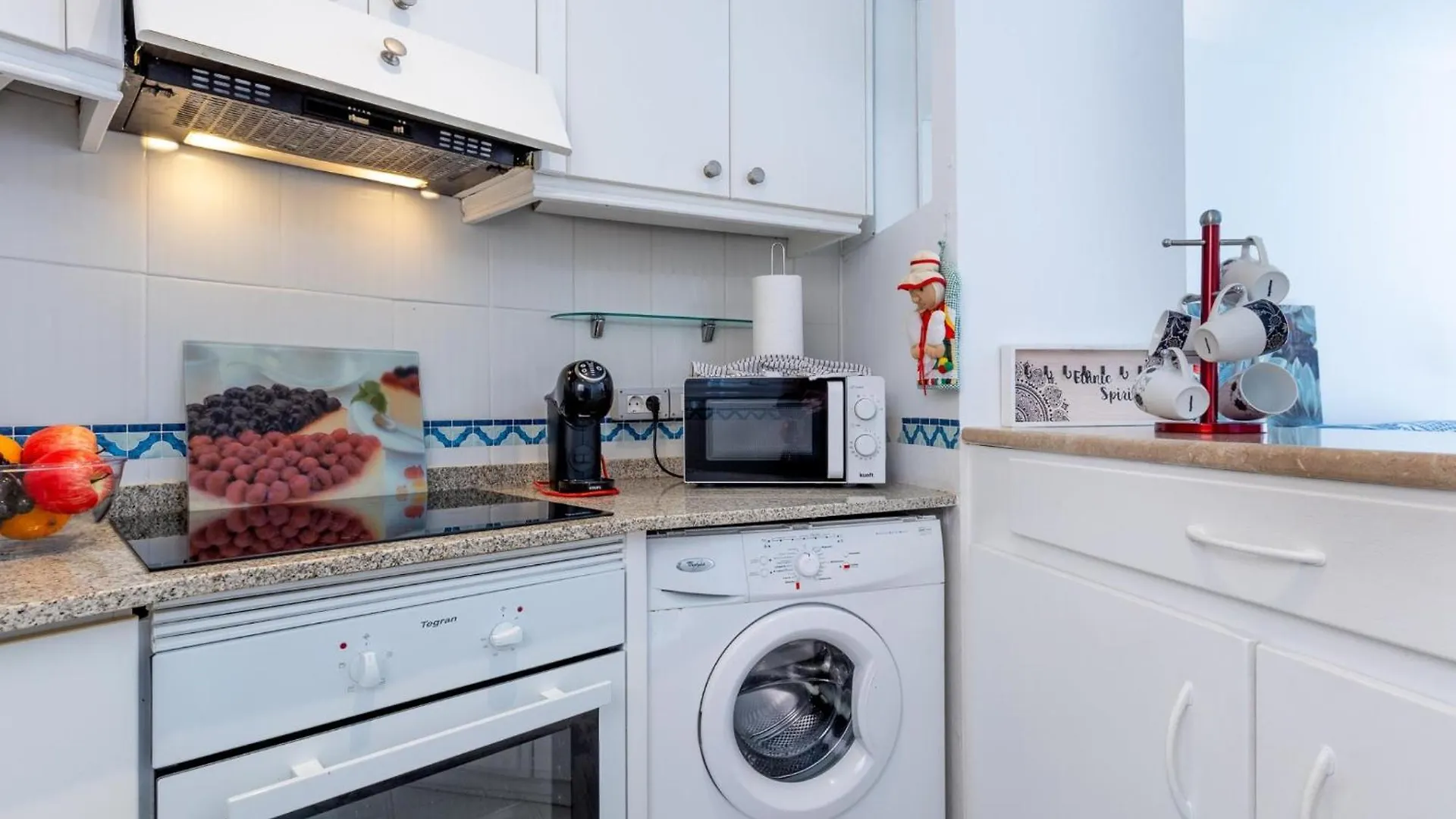 Colina Blanca 209 Precious Apartment 阿德耶